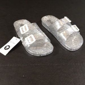 Cat & Jack clear silver glitter slides size 2/3